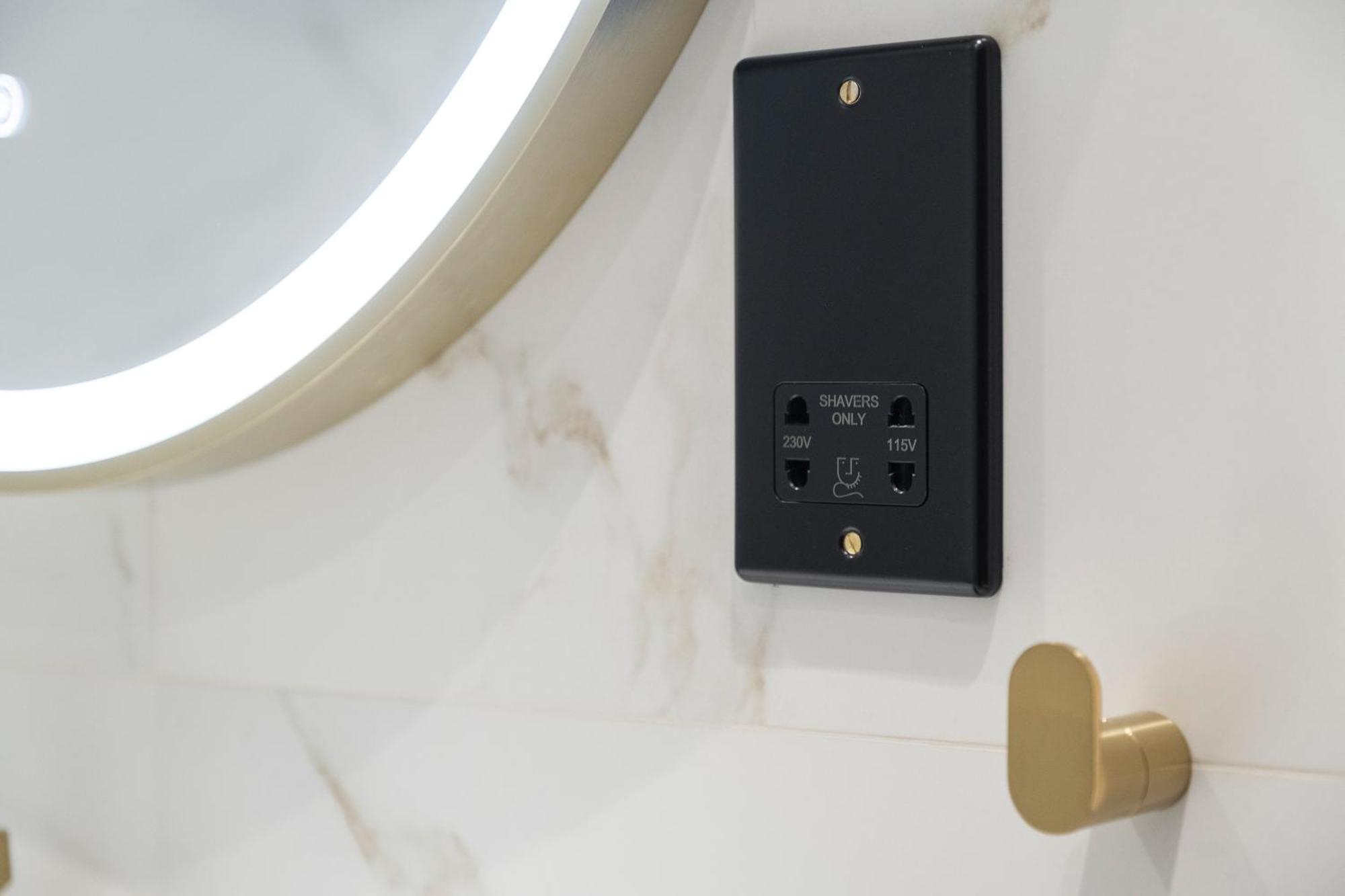 Luxury 2 Bedroom Apartment In Central Londra Esterno foto